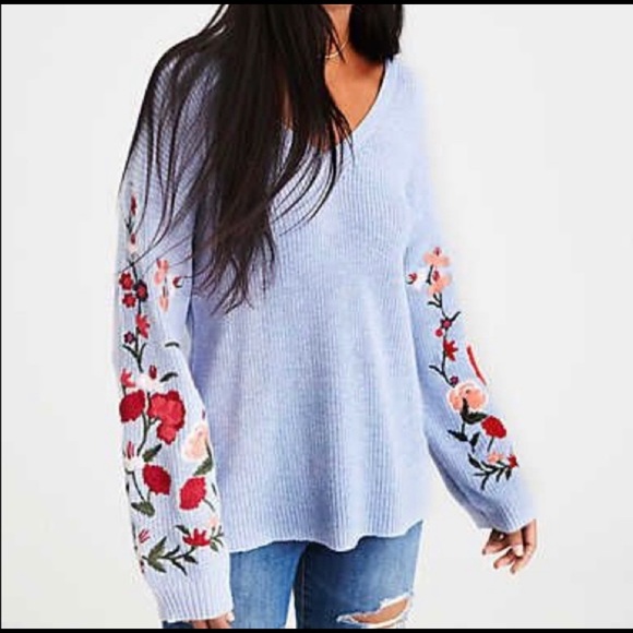 American Eagle Embroidered Sleeve Sweater - Picture 2 of 6